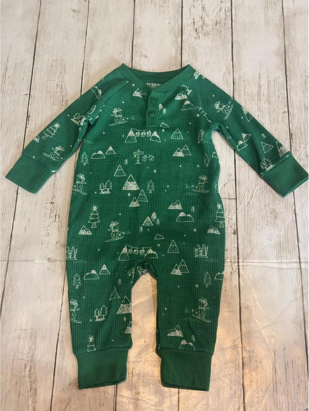 Wondershop Target Green Thermal Baby Sleeper Romper 3-6M